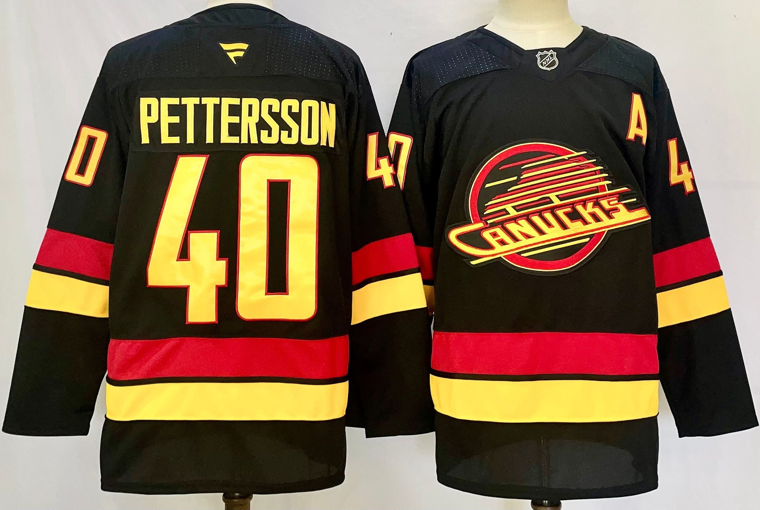 Vancouver Canucks Jersey - Pettersson Edition
