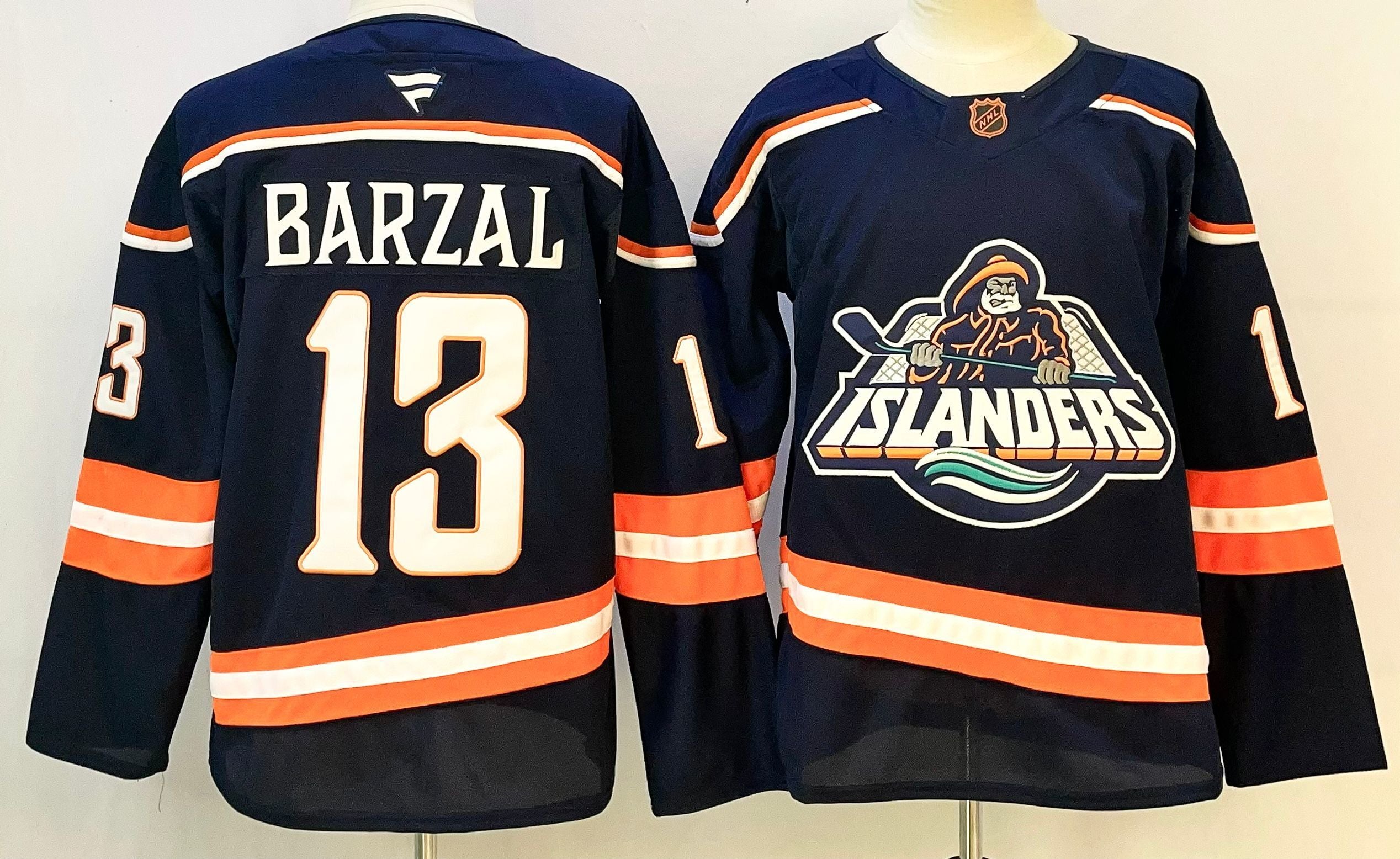 New York Islander Jersey - Barzal Edition
