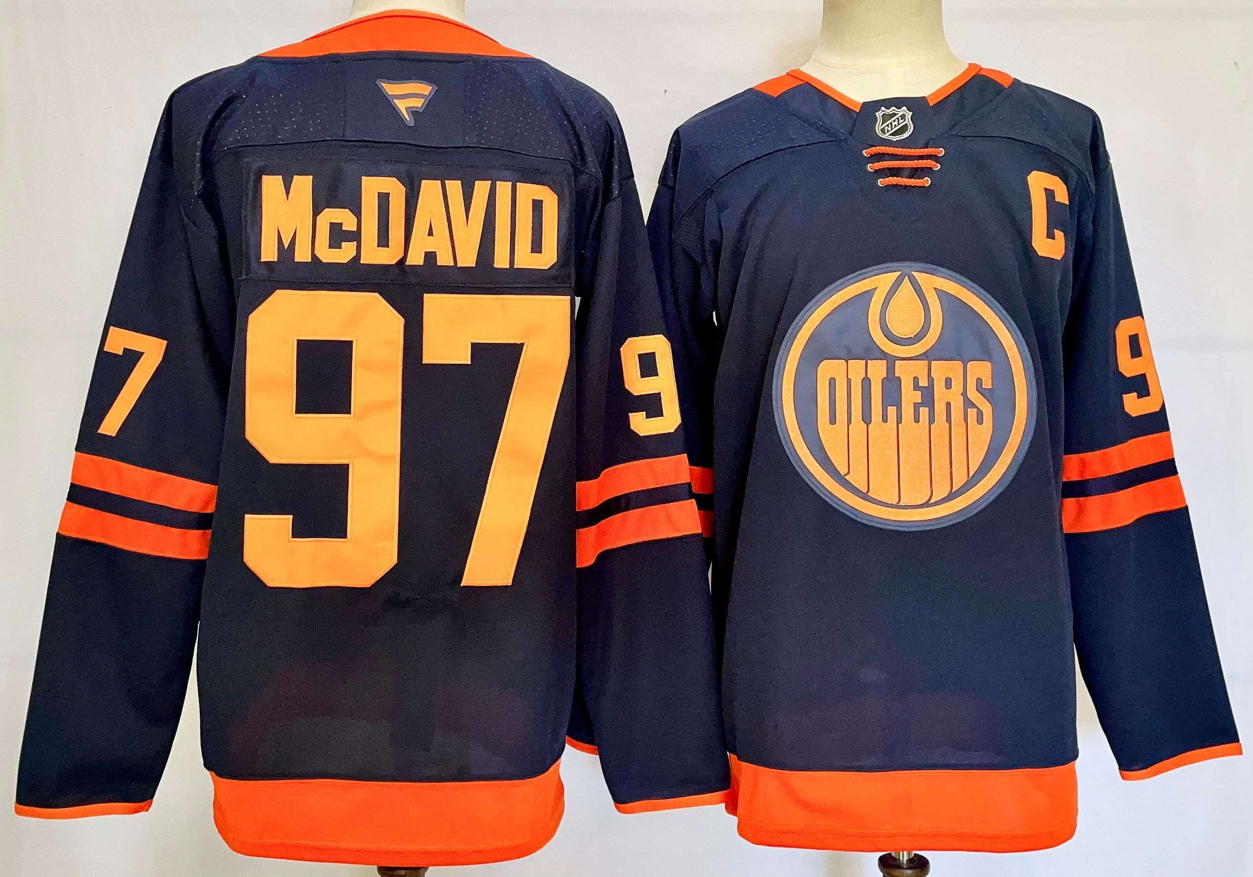 Edmonton Oilers Jersey - McDavid Edition