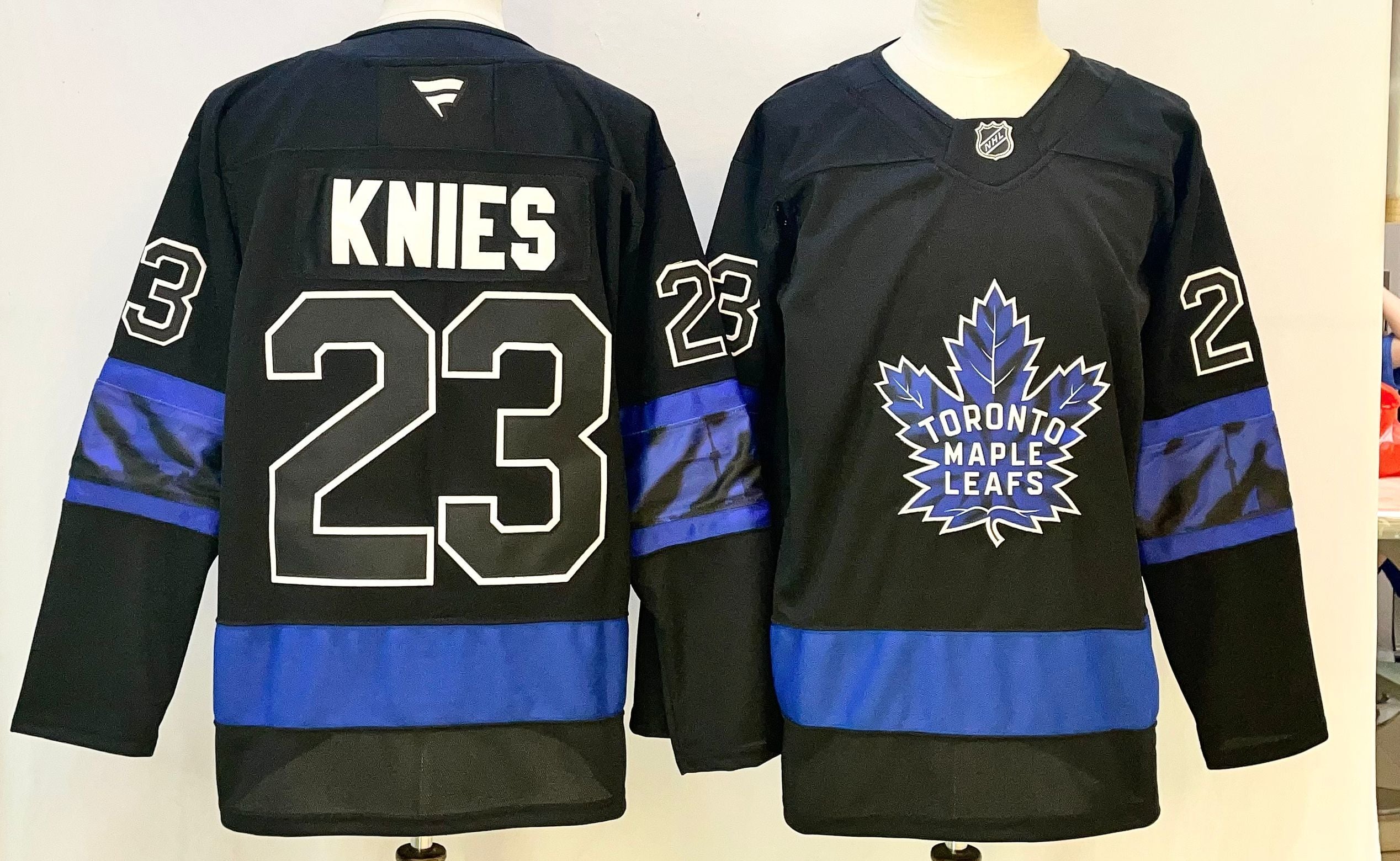 Toronto Maple Leafs Jersey - Knies Edition