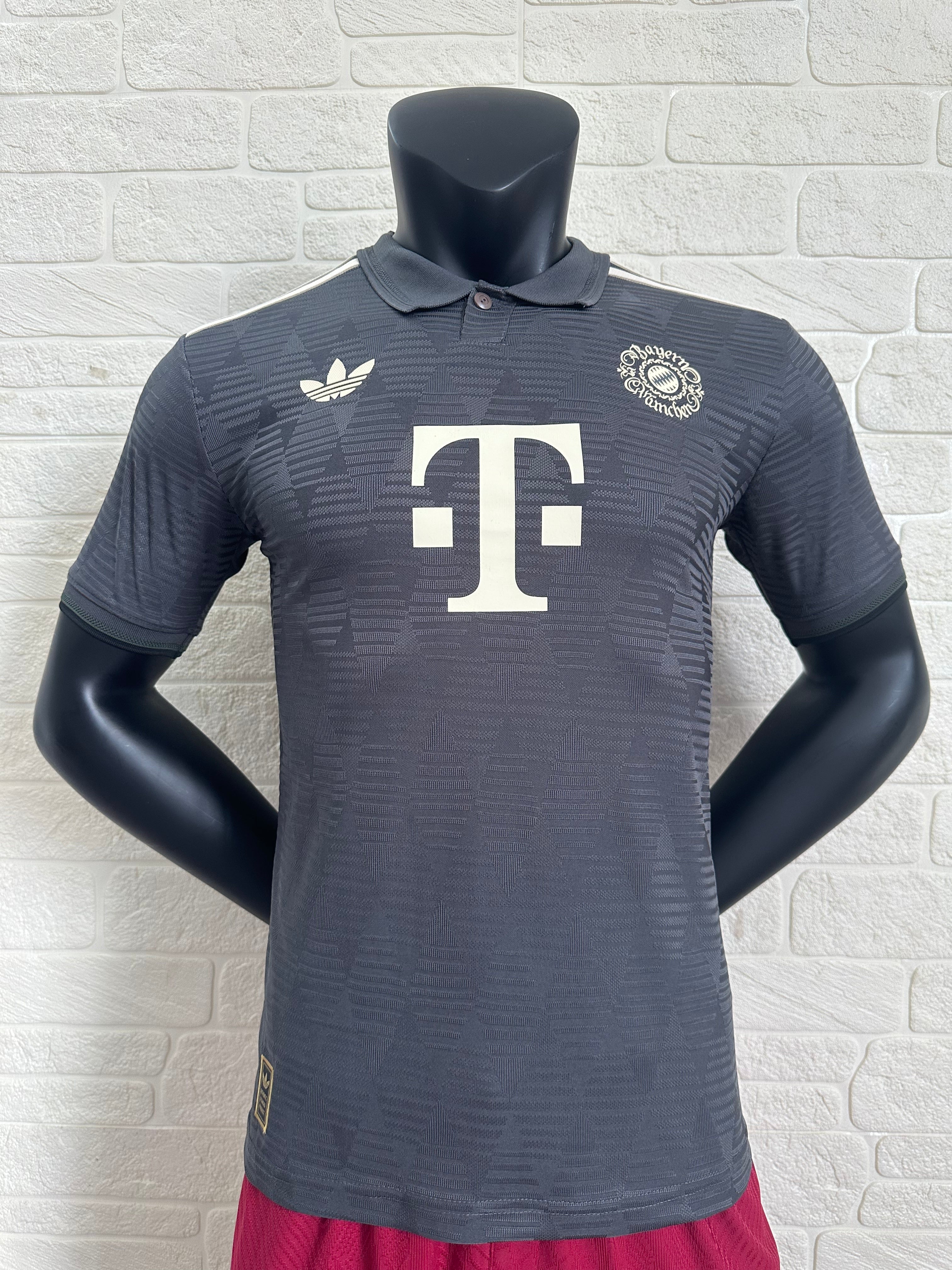 FC Bayern Third Jersey 2025-26