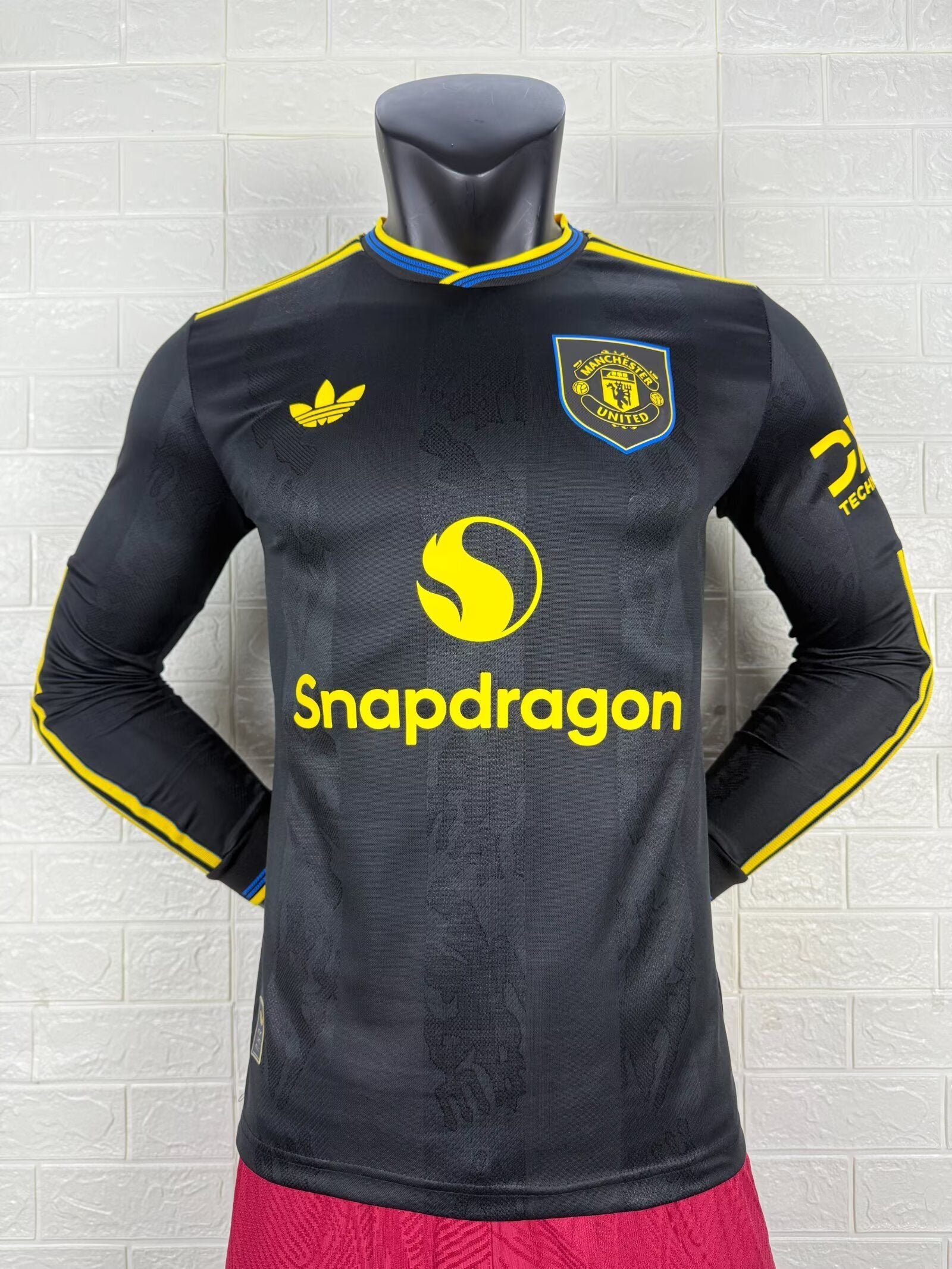 Manchester United Third Jersey 2025-26 Full Sleeve