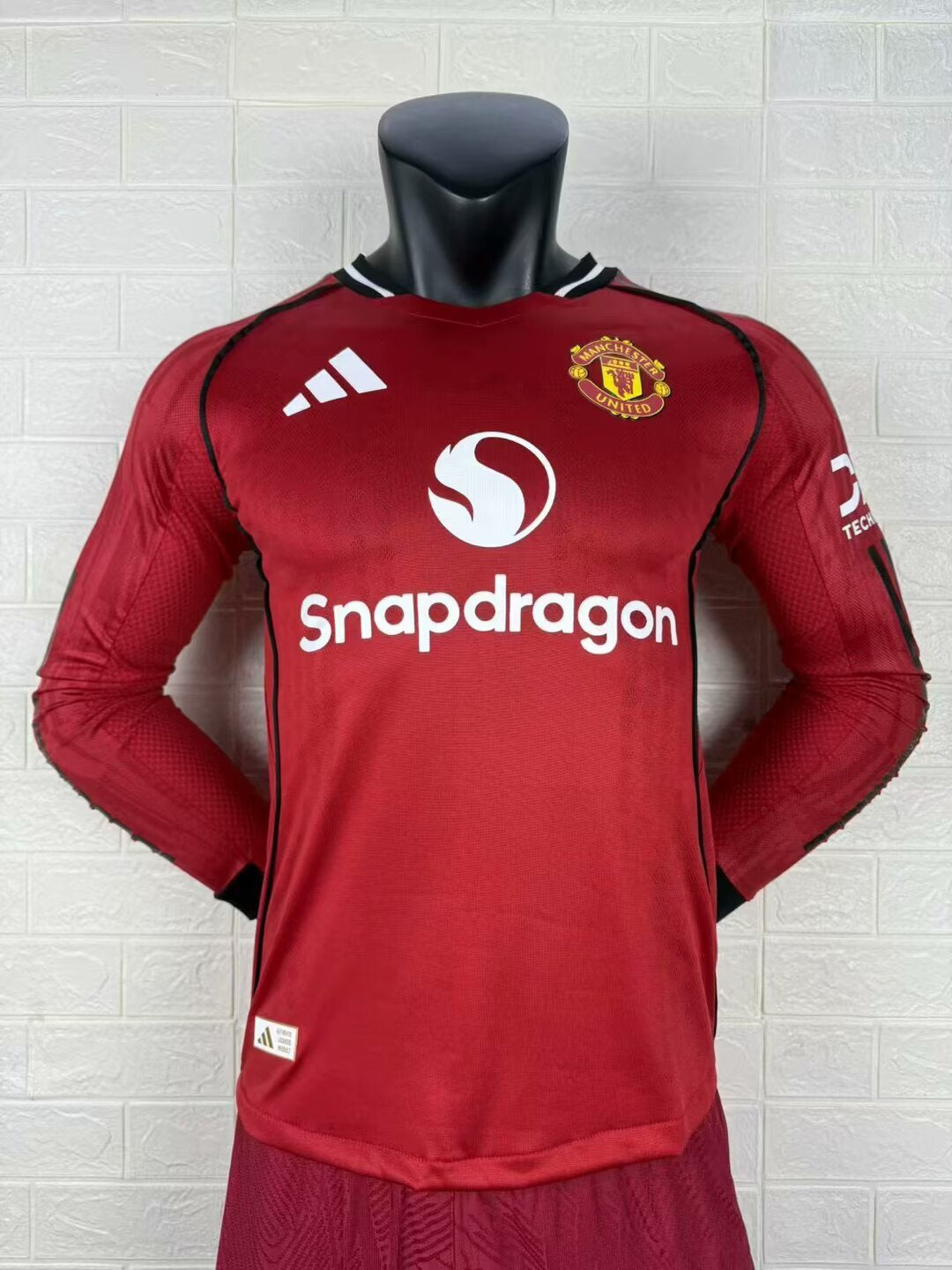 Manchester United Home Jersey 2025-26 Full Sleeve